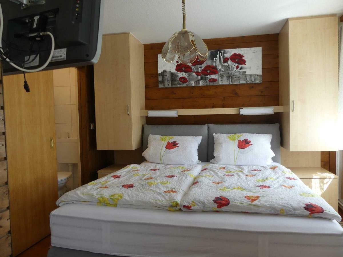 Pension Holzerstube Oberzent Bagian luar foto